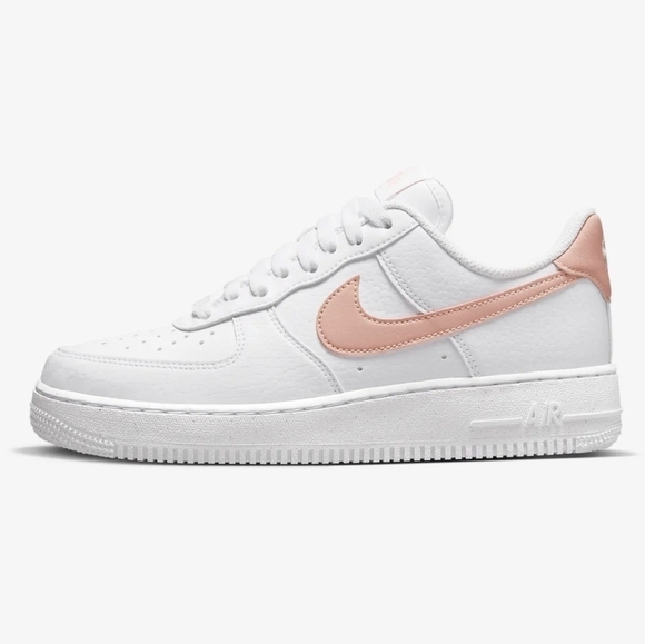 Nike Air Force 1 07 Next Nature Sneaker in White Arctic Orange Size 14.5 NWT - Picture 1 of 10